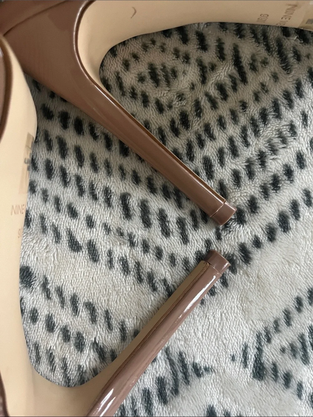 Nine West Womens 9.5 M Tan Light Taupe Loola Stiletto High Heels